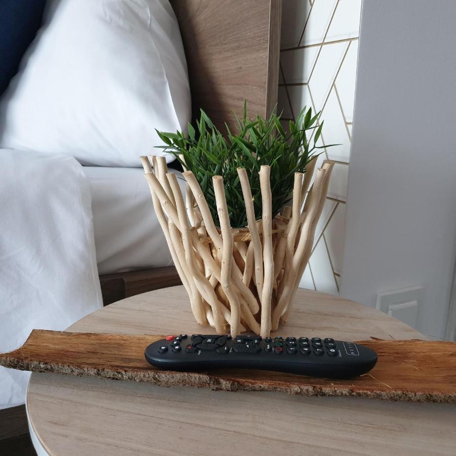 Apartament Q Apart CORAL - parking, klimatyzacja, Netflix, STUDIO Łódź Zewnętrze zdjęcie